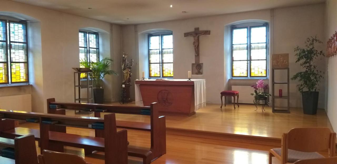 Mariastein Klosterhotel Kreuz מראה חיצוני תמונה
