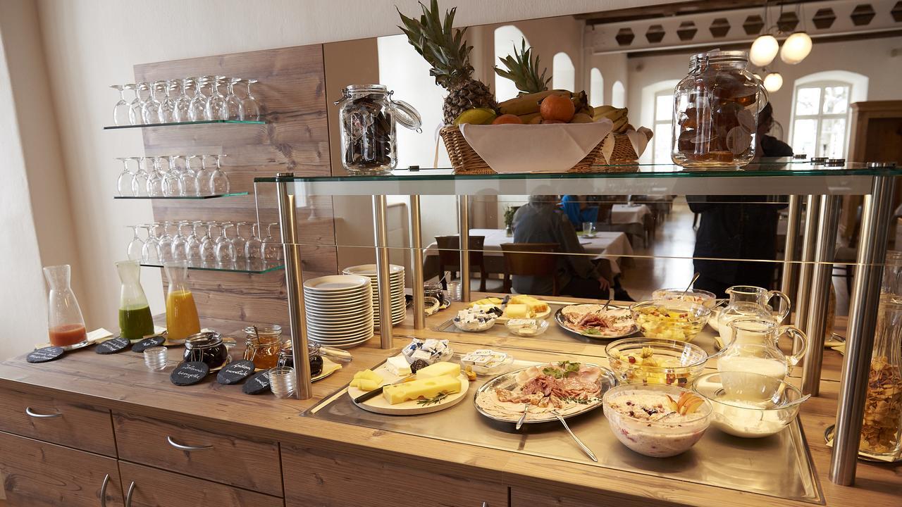 Mariastein Klosterhotel Kreuz מראה חיצוני תמונה