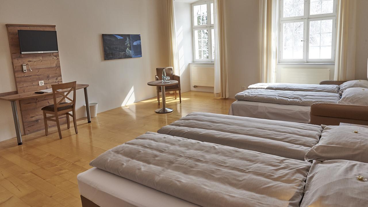 Mariastein Klosterhotel Kreuz מראה חיצוני תמונה